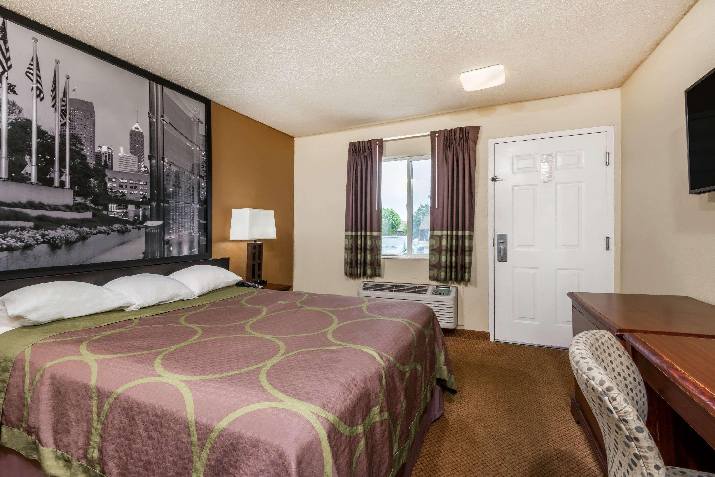 Готель Super 8 By Wyndham Indianapolis/Ne/Castleton Area Екстер'єр фото