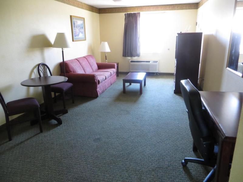 Готель Super 8 By Wyndham Indianapolis/Ne/Castleton Area Екстер'єр фото